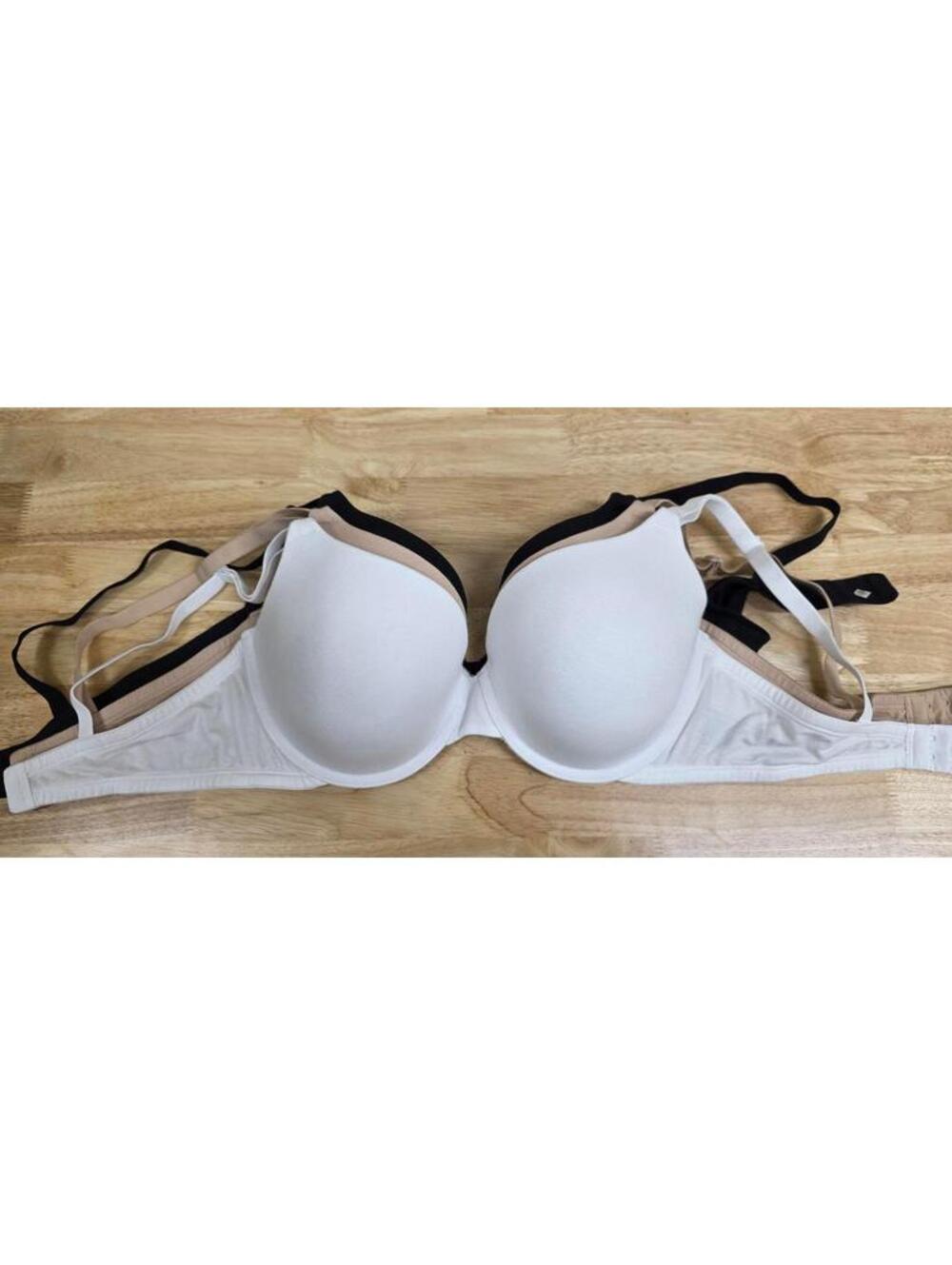 Fruit of the Loom Women's T-Shirt Bra, Black Hue/Sand/White, 36C (3 Pack)